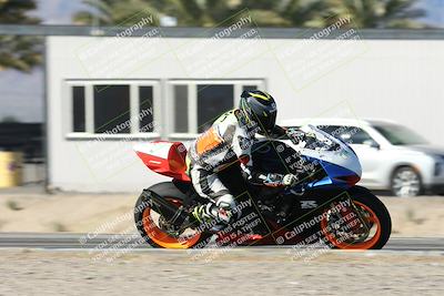 media/Dec-04-2025-Racers Edge (Thu) [[5ebc9f124d]]/3-B Group/5-Session 2 Turn 2 inside Speed Pans/